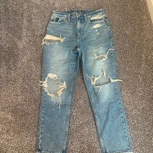 Abercrombie mom jeans size 28
